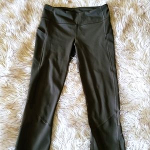 Lululemon Olive Green Capri Leggings